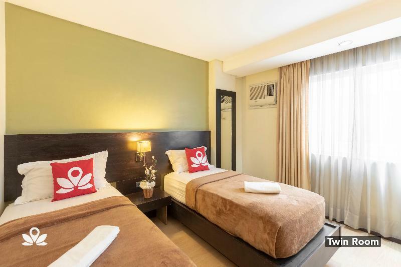 ลอเรนซ์โซ สวีท มาคาติ Hotel Makati City ภายนอก รูปภาพ